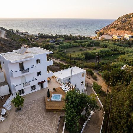 Villa Dirui Фоделе Екстериор снимка